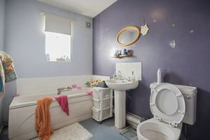 Photo 7- click for photo gallery